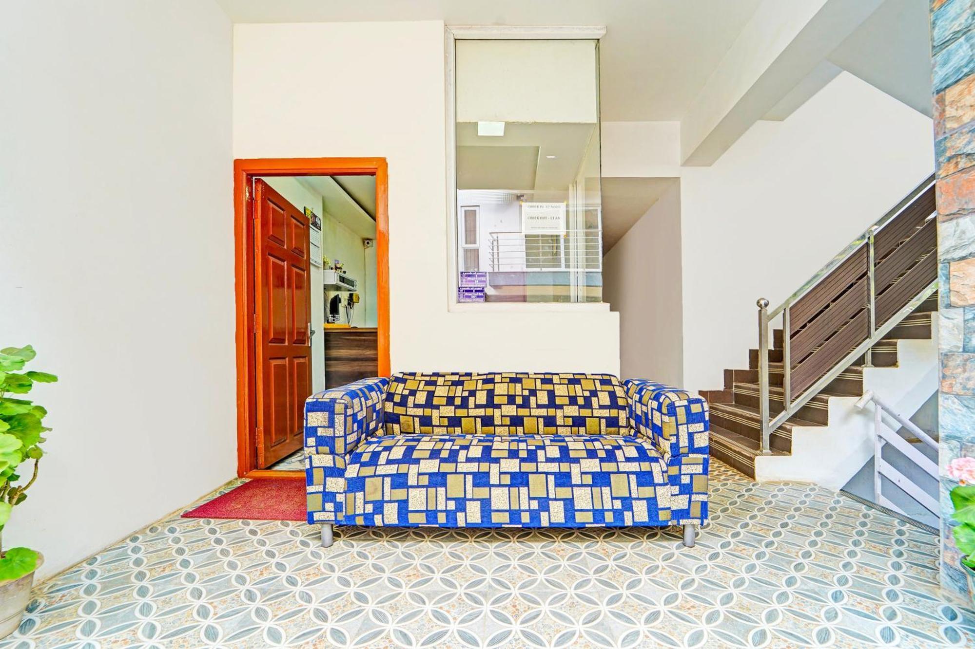 Hotel O Vijaynagar Road Formerly Anmol Peace Stay Уті Екстер'єр фото