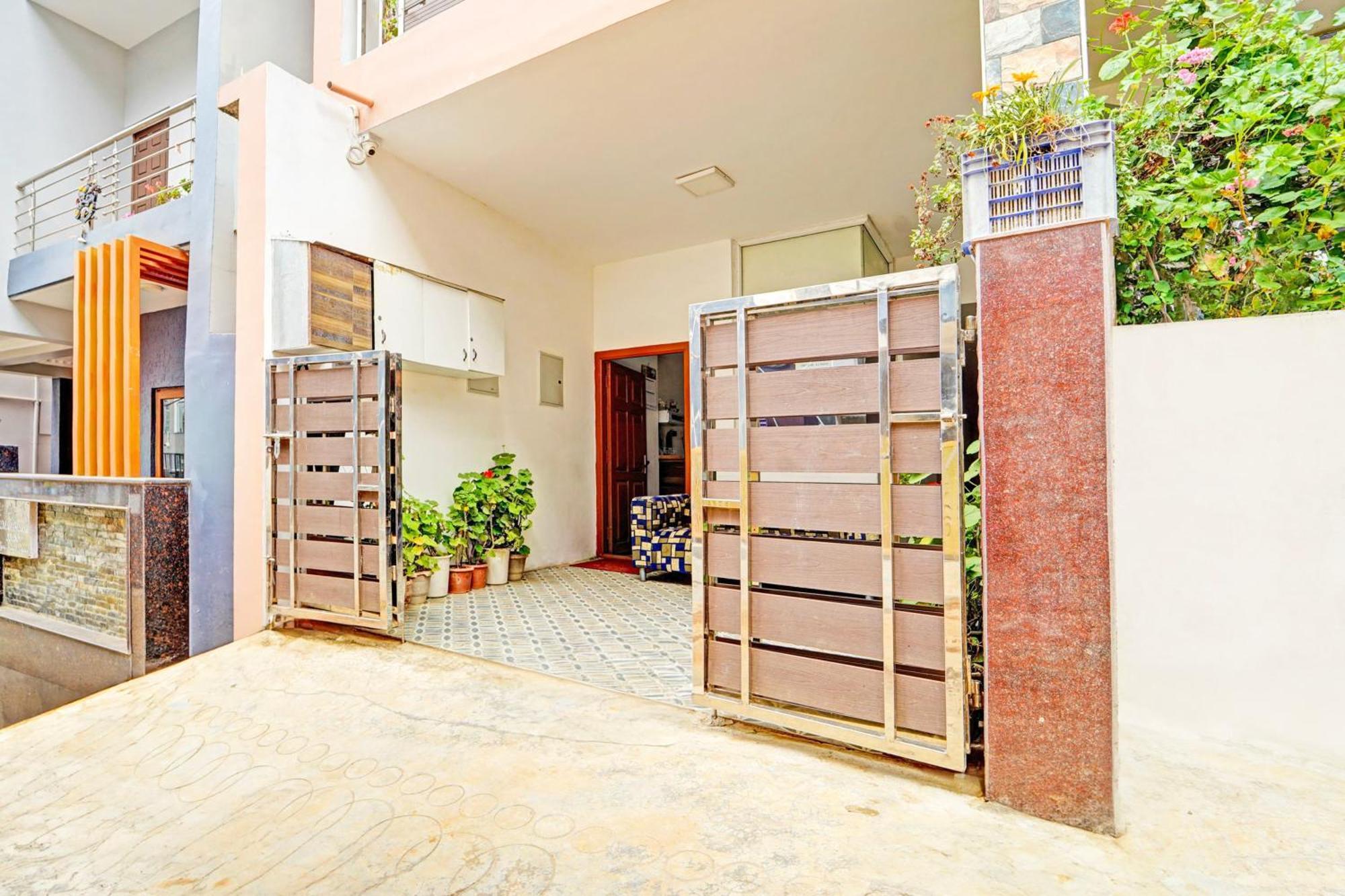 Hotel O Vijaynagar Road Formerly Anmol Peace Stay Уті Екстер'єр фото