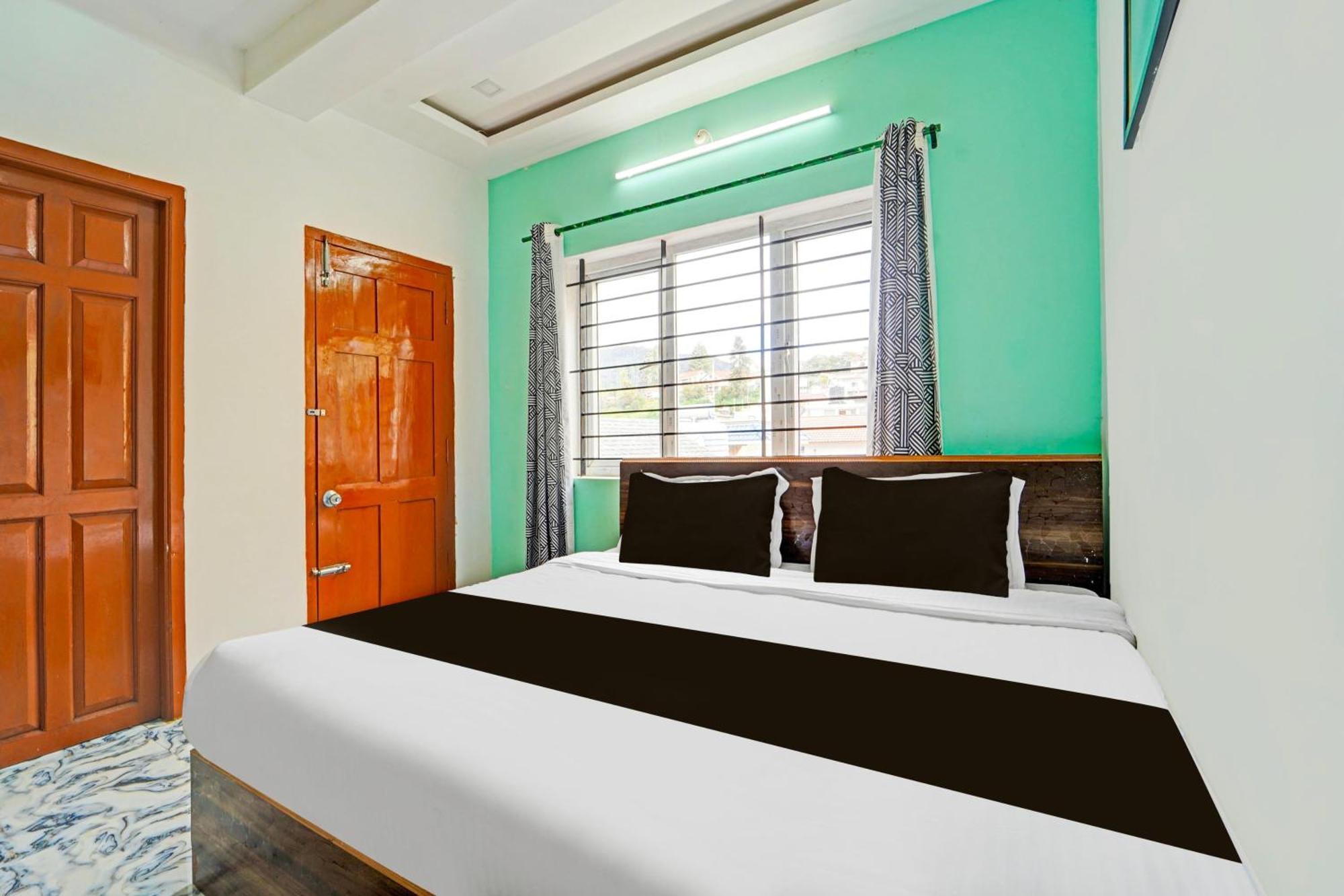 Hotel O Vijaynagar Road Formerly Anmol Peace Stay Уті Екстер'єр фото