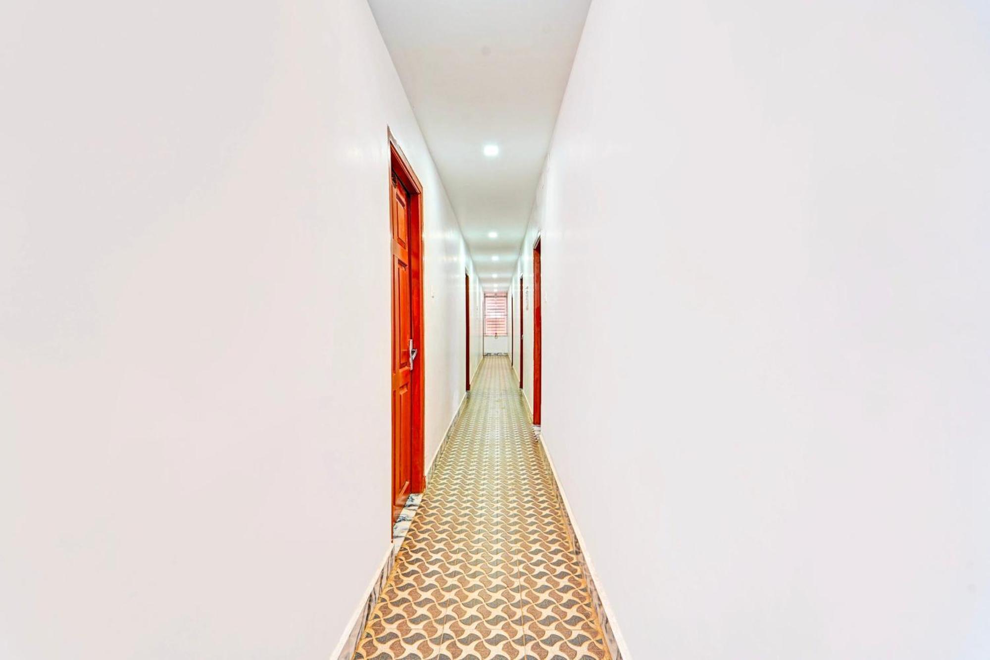 Hotel O Vijaynagar Road Formerly Anmol Peace Stay Уті Екстер'єр фото